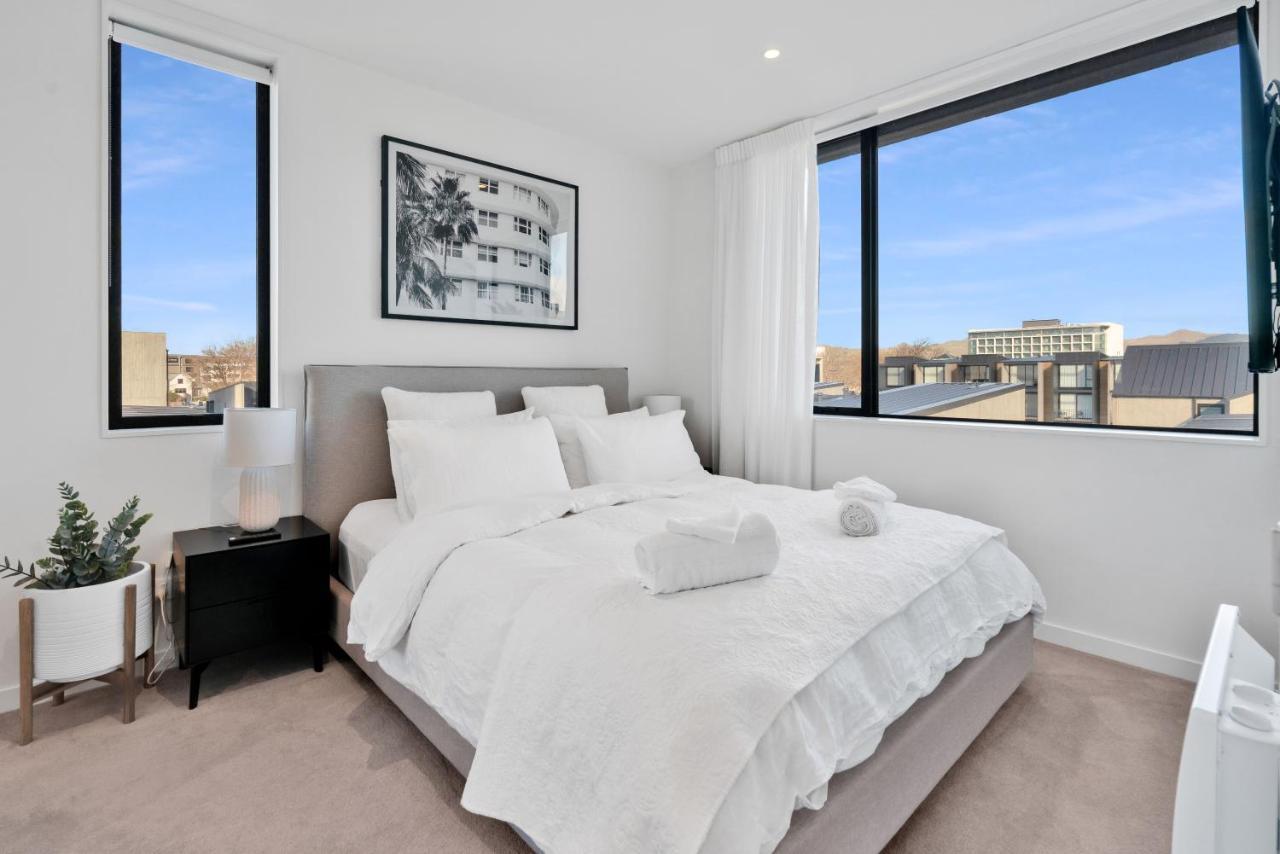 Top Floor Luxury City Central W Sunny Balcony Крайстчърч Екстериор снимка