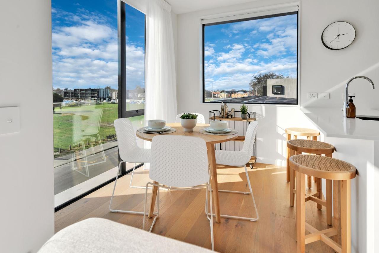 Top Floor Luxury City Central W Sunny Balcony Крайстчърч Екстериор снимка